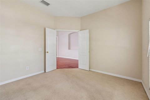 House in Tampa, Florida 3 bedrooms, 197.14 sq.m. № 2118861 - photo 16