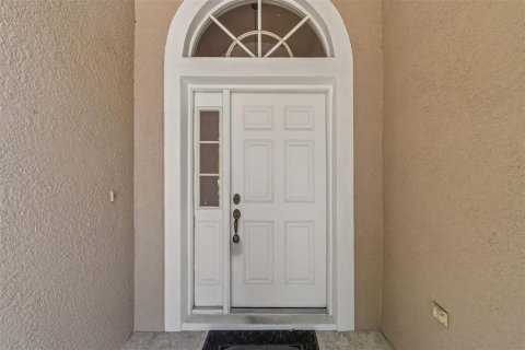 House in Tampa, Florida 3 bedrooms, 197.14 sq.m. № 2118861 - photo 9