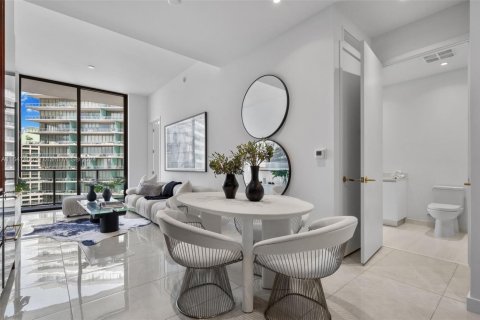 Condominio en venta en Miami, Florida, 2 dormitorios, 97.18 m2 № 1812235 - foto 12