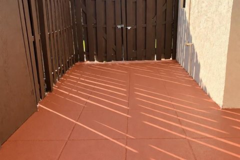 Touwnhouse à louer à Palm Springs, Floride: 2 chambres, 88.35 m2 № 2394756 - photo 12