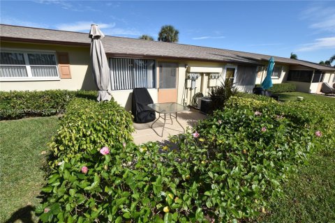 Condo in West Palm Beach, Florida, 1 bedroom  № 1869942 - photo 20