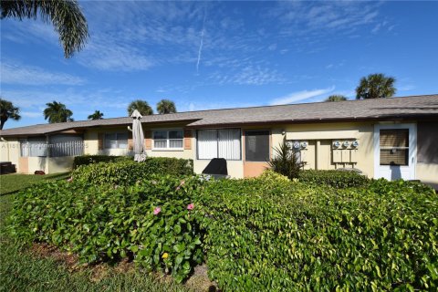 Condo in West Palm Beach, Florida, 1 bedroom  № 1869942 - photo 18