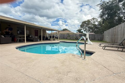House in Ocala, Florida 4 bedrooms, 148.83 sq.m. № 1914488 - photo 8