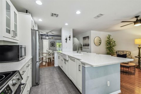 Touwnhouse à vendre à Dunedin, Floride: 3 chambres, 201.23 m2 № 1782666 - photo 14