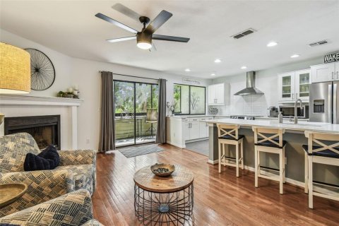 Touwnhouse à vendre à Dunedin, Floride: 3 chambres, 201.23 m2 № 1782666 - photo 10