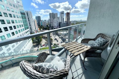 Condominio en alquiler en Miami, Florida, 2 dormitorios, 112.6 m2 № 1964645 - foto 12