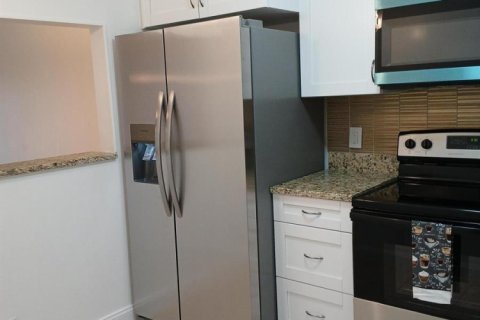Condo in Lake Worth, Florida, 1 bedroom  № 2176770