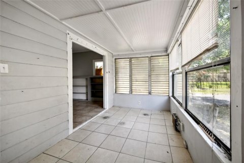 Commercial property in Orlando, Florida 120.68 sq.m. № 1279553 - photo 2