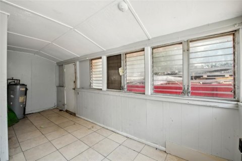 Commercial property in Orlando, Florida 120.68 sq.m. № 1279553 - photo 11