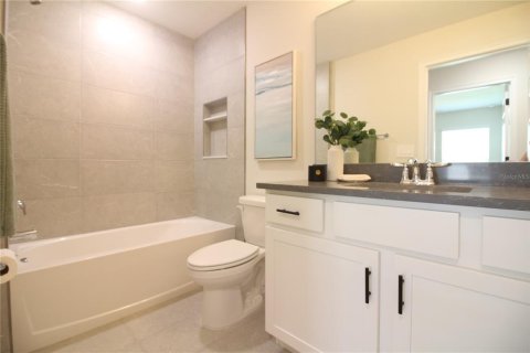 House in Lakeland, Florida 3 bedrooms, 137.87 sq.m. № 2218077 - photo 25