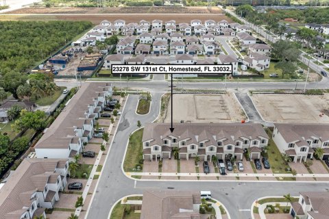 Touwnhouse à vendre à Miami, Floride: 3 chambres № 1925594 - photo 26