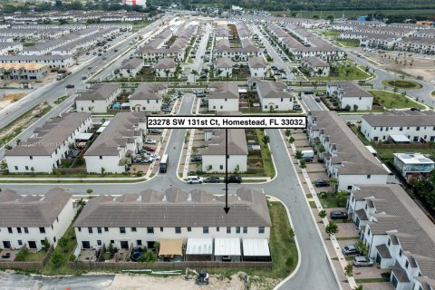 Touwnhouse à vendre à Miami, Floride: 3 chambres № 1925594 - photo 25