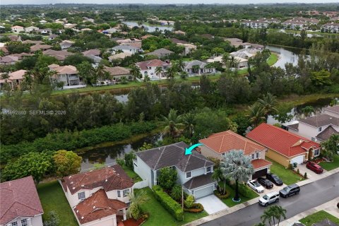 Купить виллу или дом в Пемброк-Пайнс, Флорида 4 спальни, 241.92м2, № 2146441 - фото 20