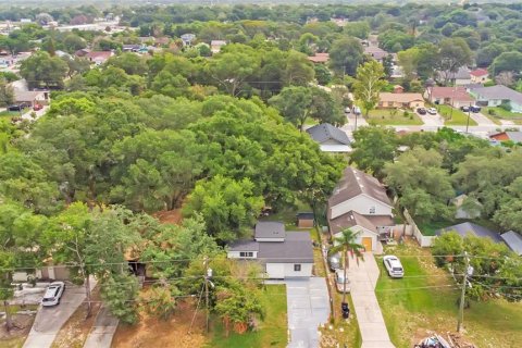House in Orlando, Florida 3 bedrooms, 102.84 sq.m. № 2275626 - photo 28