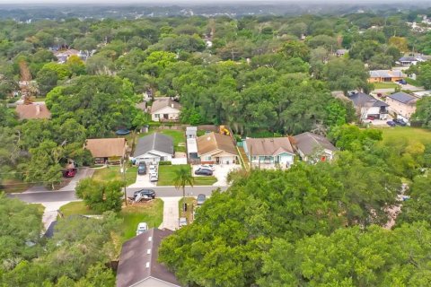House in Orlando, Florida 3 bedrooms, 102.84 sq.m. № 2275626 - photo 24