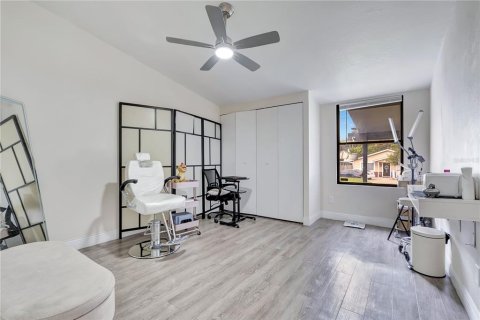 House in Orlando, Florida 3 bedrooms, 102.84 sq.m. № 2275626 - photo 16