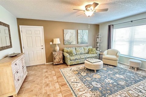 Condo in New Smyrna Beach, Florida, 2 bedrooms  № 1533190 - photo 4