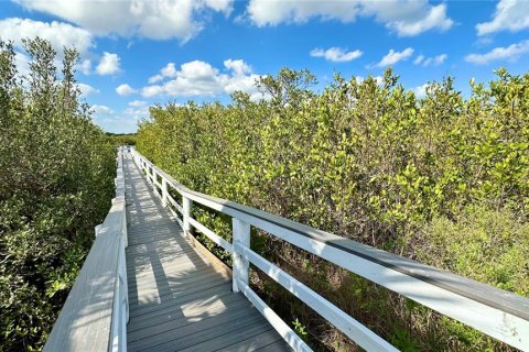 Condo in New Smyrna Beach, Florida, 2 bedrooms  № 1533190 - photo 18