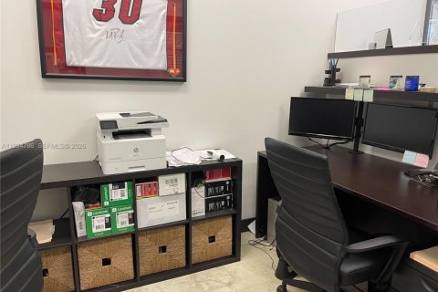 Immobilier commercial à vendre à Coral Gables, Floride № 1993331 - photo 15