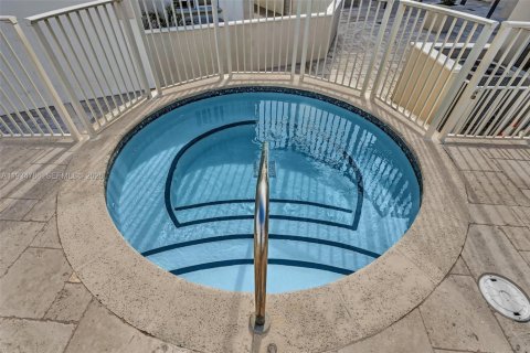 Immobilier commercial à vendre à Coral Gables, Floride № 1993331 - photo 27