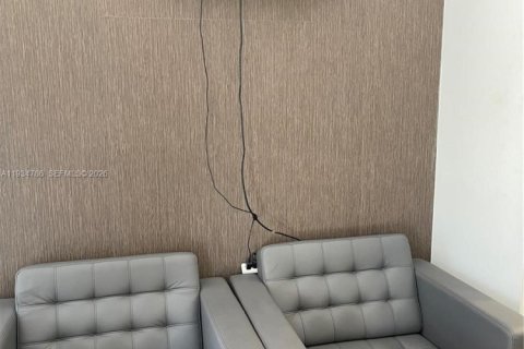 Immobilier commercial à vendre à Coral Gables, Floride № 1993331 - photo 17