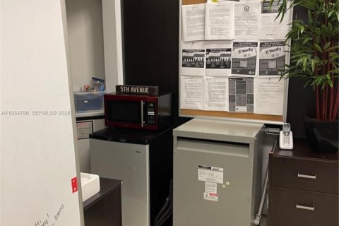 Immobilier commercial à vendre à Coral Gables, Floride № 1993331 - photo 9