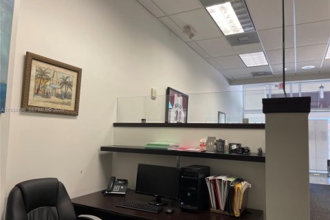 Immobilier commercial à vendre à Coral Gables, Floride № 1993331 - photo 16