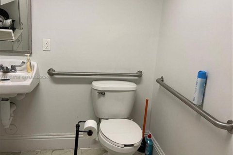 Immobilier commercial à vendre à Coral Gables, Floride № 1993331 - photo 13