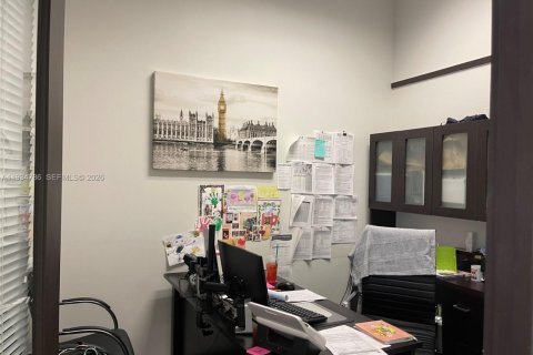 Immobilier commercial à vendre à Coral Gables, Floride № 1993331 - photo 7