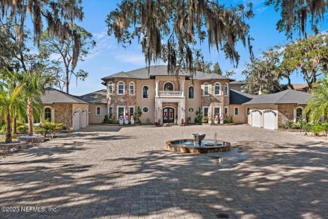 Casa en venta en Jacksonville, Florida, 7 dormitorios, 701.97 m2 № 872882 - foto 1