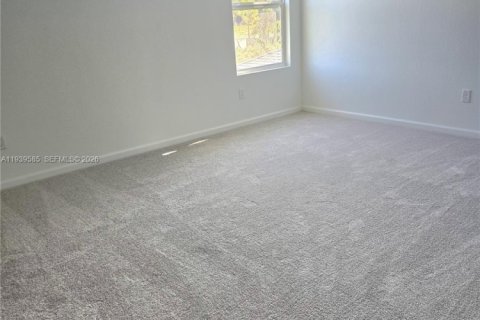 Villa ou maison à louer à Port St. Lucie, Floride: 4 chambres № 1998139 - photo 19