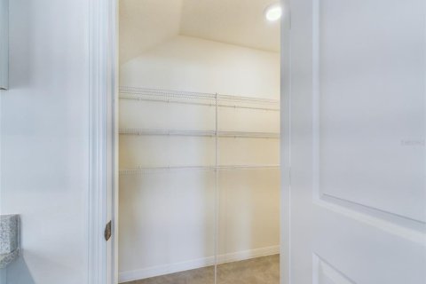 Casa en alquiler en Ocala, Florida, 4 dormitorios, 216 m2 № 1806865 - foto 25