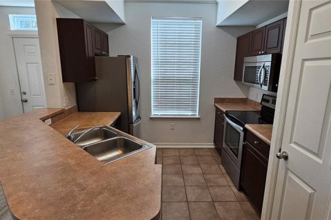 Copropriété à louer à Sarasota, Floride: 2 chambres, 103.31 m2 № 2117895 - photo 3