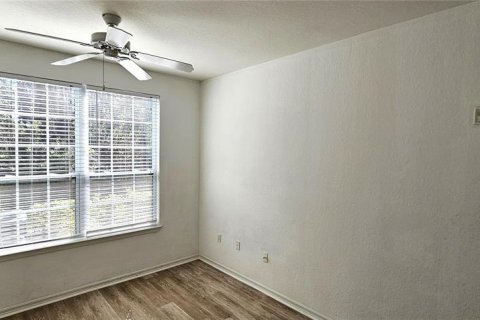 Copropriété à louer à Sarasota, Floride: 2 chambres, 103.31 m2 № 2117895 - photo 6