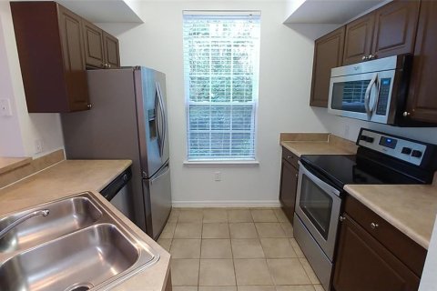 Copropriété à louer à Sarasota, Floride: 2 chambres, 103.31 m2 № 2117895 - photo 2