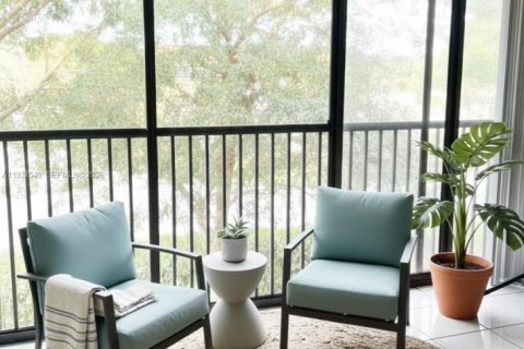Condo in Coconut Creek, Florida, 2 bedrooms  № 1995270 - photo 10