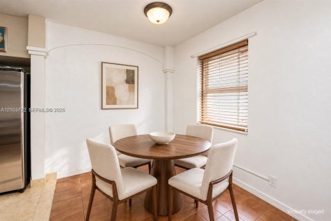 Immobilier commercial à vendre à Fort Lauderdale, Floride: 141.68 m2 № 2423391 - photo 24