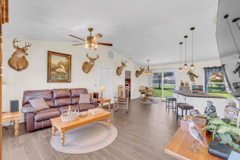 Casa en venta en Port St. Lucie, Florida, 3 dormitorios, 107.49 m2 № 2082498 - foto 23