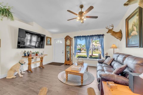 Casa en venta en Port St. Lucie, Florida, 3 dormitorios, 107.49 m2 № 2082498 - foto 25