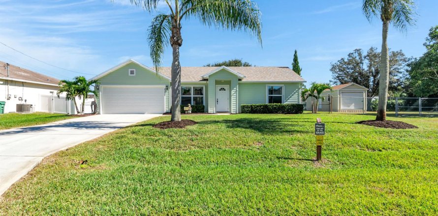 Casa en Port St. Lucie, Florida 3 dormitorios, 107.49 m2 № 2082498