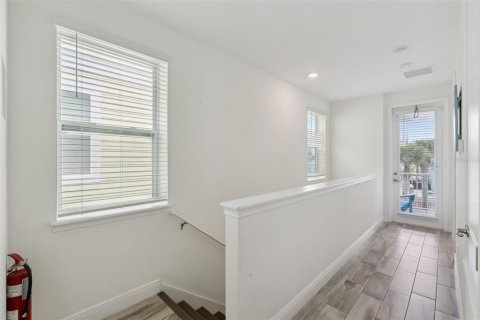 House in Kissimmee, Florida 5 bedrooms, 177.26 sq.m. № 2166541 - photo 12
