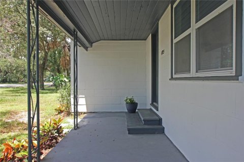 House in Mulberry, Florida 3 bedrooms, 123.93 sq.m. № 1870348 - photo 3