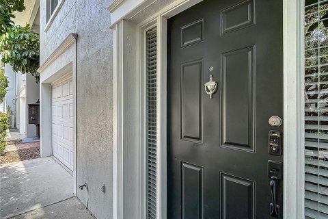 Adosado en venta en Tampa, Florida, 3 dormitorios, 166.67 m2 № 1747381 - foto 4