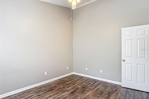 Adosado en venta en Tampa, Florida, 3 dormitorios, 166.67 m2 № 1747381 - foto 24