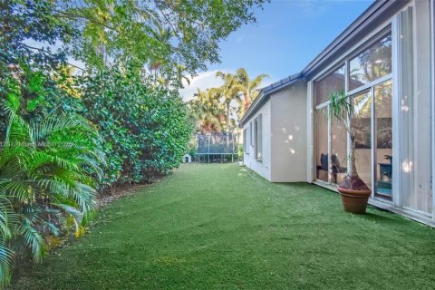 Casa en venta en Weston, Florida, 7 dormitorios, 367.15 m2 № 1964291 - foto 17