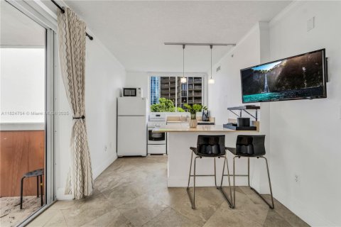 Studio in the Condo in Miami, Florida  № 1794401 - photo 13