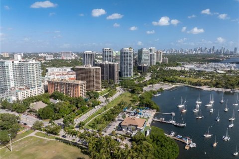 Studio in the Condo in Miami, Florida  № 1794401 - photo 1