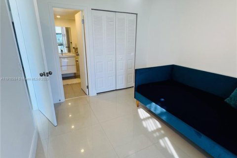 Купить кондоминиум в Авентура, Флорида 2 спальни, 107.49м2, № 1973934 - фото 23