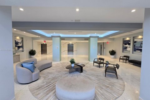 Купить кондоминиум в Авентура, Флорида 2 спальни, 107.49м2, № 1973934 - фото 29