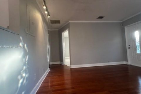 Villa ou maison à louer à Hollywood, Floride: 2 chambres, 106.84 m2 № 1967653 - photo 22